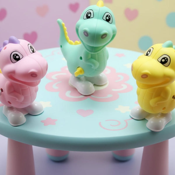 Mechanical Wind-Up Dinosaur – Jumping Action with Rotating Head