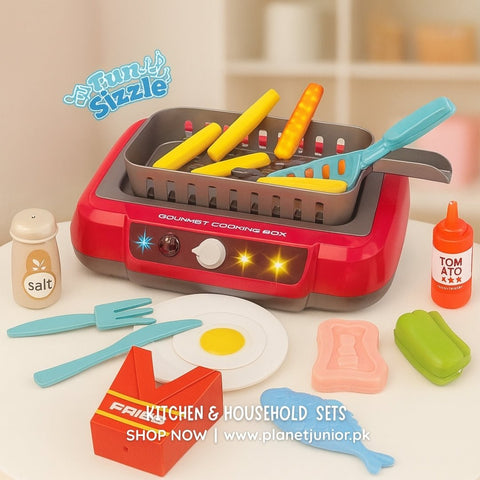 Pretend Play Deep Fryer Cooking Set with Color-Changing Food, Lights, Sounds & Water Spray